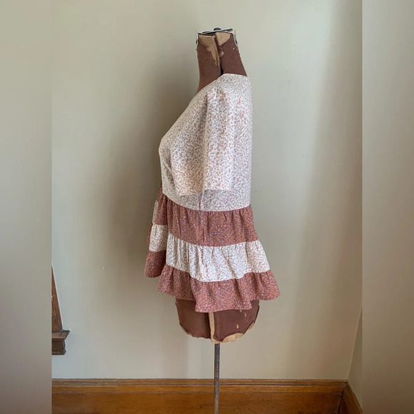 Paper crane blouse, floral peplum top - Picture 6 of 9